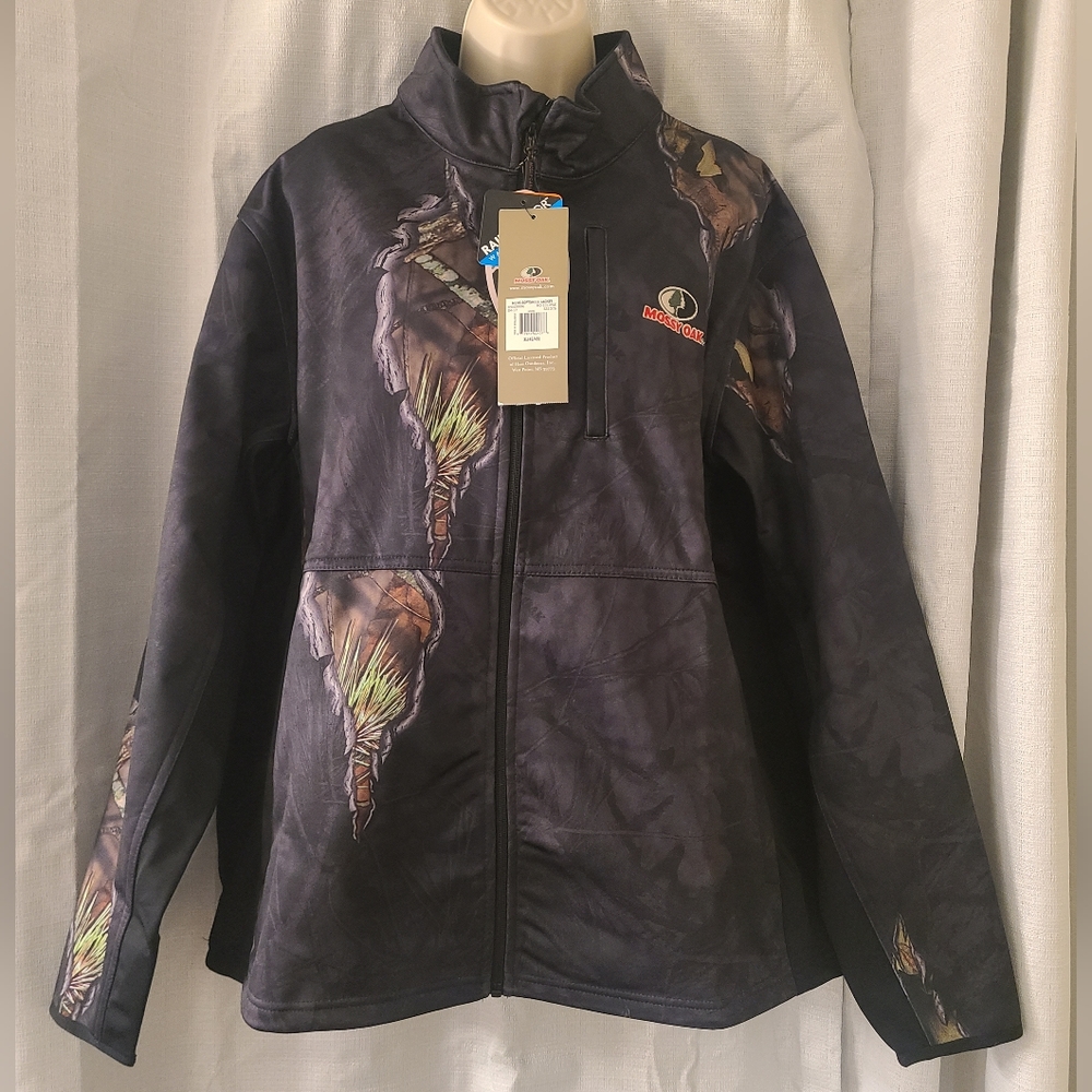 NWT Mossy Oak Men's softshell jacket